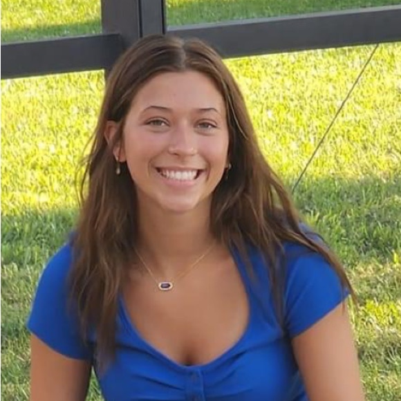 Meet your Posher, Taytum - Picture 1 of 1